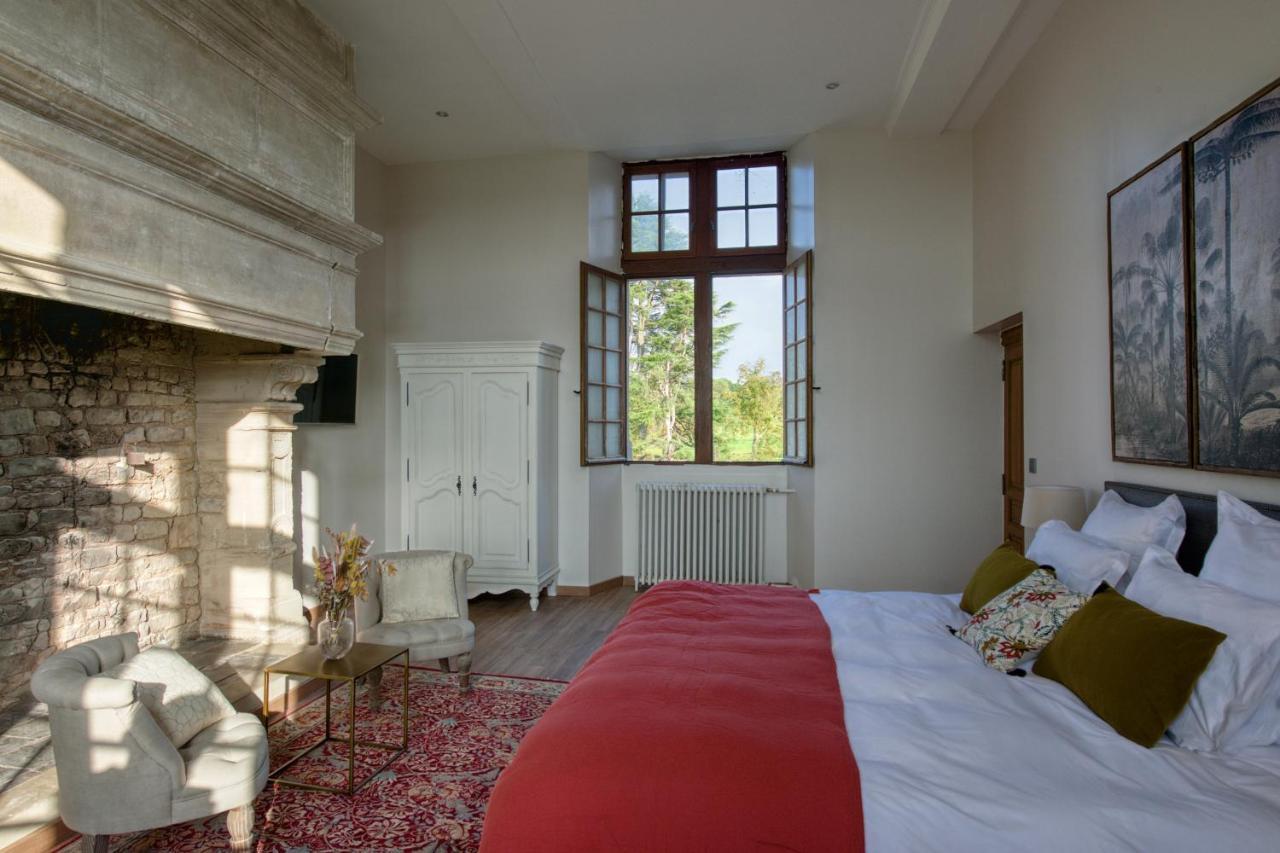 Hotel Chateau De Bernesq Zewnętrze zdjęcie